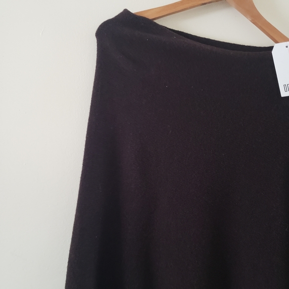 TESMA BNWT Assymetrical Made In Italy Cashmere Blend Poncho Suede Fringes - O/S - Picture 8 of 9